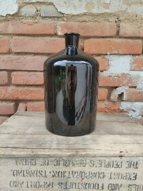 Černá sklenice, karafa, váza, demižon 5 l