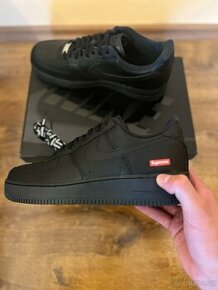 Nike Air Force 1 Low Supreme Black - 1