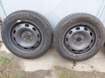 Fabia kola a pneu letní Barum - 185/60 R14