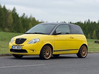 Lancia Ypsilon Momo Design 17” Novitec 2008