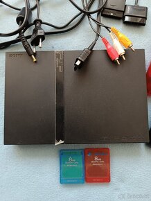 PS 2 konzole