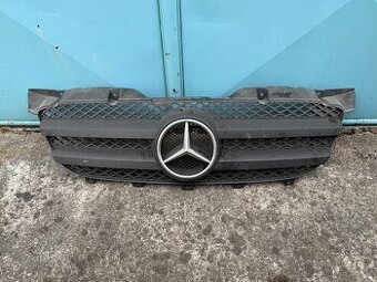 Maska Mercedes-Benz Sprinter se znakem W906