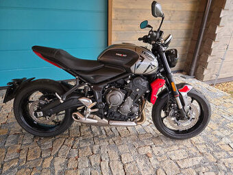 Triumph Trident 660 - 1