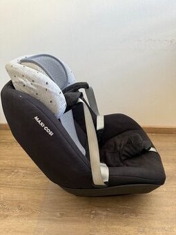 Autosedačka MAXI-COSI PEARL 9-18 kg se základnou