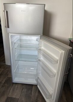 Lednička s mrazákem Candy CMDDS 5144SH – výborný stav