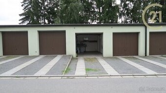 Garáž ve Svitavách, řadová, zděná, ihned k dispozici