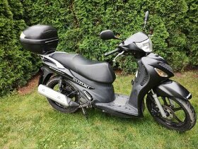 SUZUKI SIXTEEN 150