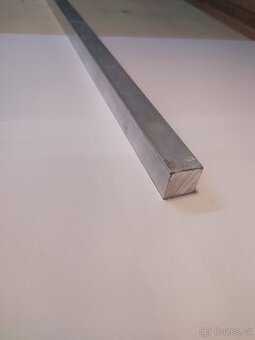 hlinik tyč 4hran 10x195mm
