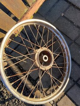 Přední kolo Babeta 207,210