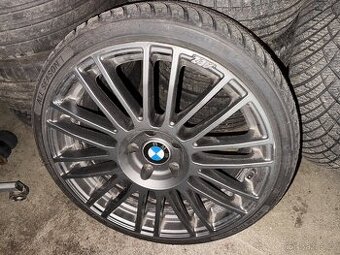 Prodám alu kola 5x120 225/35/19 bmw