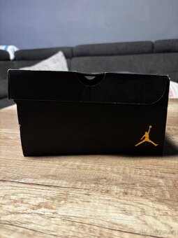 Jordan retro 2