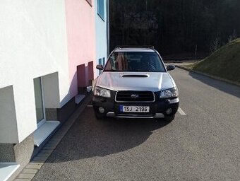 SUBARU FORESTER  2,0 XT 130 kW, automat, benzín