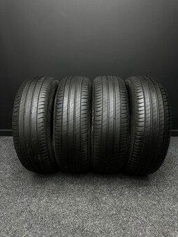 Sada pneu Michelin 215/65/17 99V