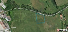 Pozemek určený pro komerční výstavbu o výměře 3105m2 Karlovy