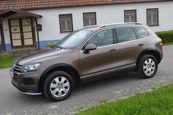 Volkswagen Touareg 3.0TDI ,NAVI ,tažné na 3,5 tuny