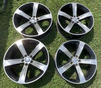 Kola Dodge Challenger 20x8