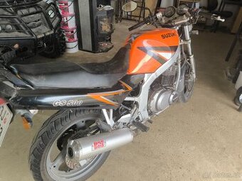 Suzuki GS 500e