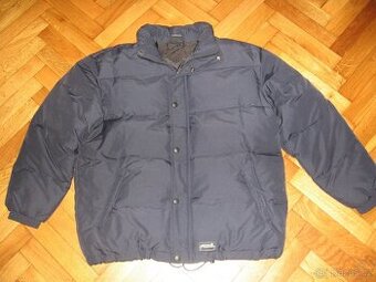 zcela nova XL bunda zn. North Point + 4x super svetry XL