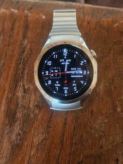 Prodám Huawei Watch GT 4 ve velmi dobrém stavu – bez krabičk