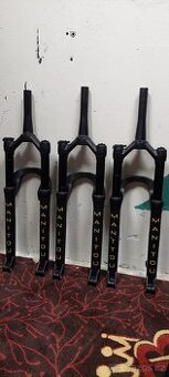 Vidlice Manitou 27,5 120mm