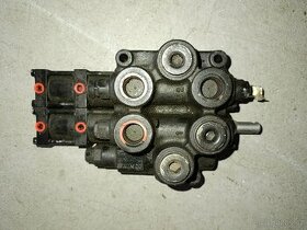 Hydraulický rozváděč