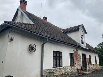 Zaplatím za odvoz a daruji betonové střešní tašky i krov