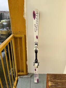 Dívčí lyže Lusti