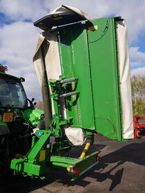 Žací stroj 3 m McHale PROGLIDE R3100 s lamačem