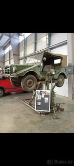 Hever mobilní nůžkový do 2t s ručním pumpou záruka 2roky