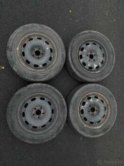 Zimní sada pneu s disky 195/65/15 (6J X 15 H2 ET 38)