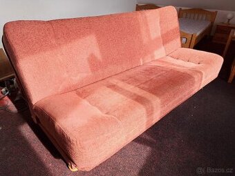 Rozkládací gauč s úložným prostorem