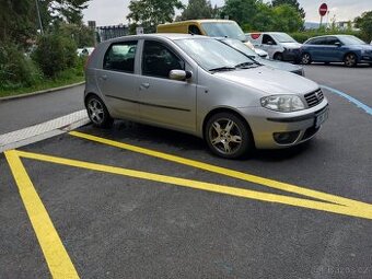 Punto 1.4 , serviska, MAX výbava, nová STK