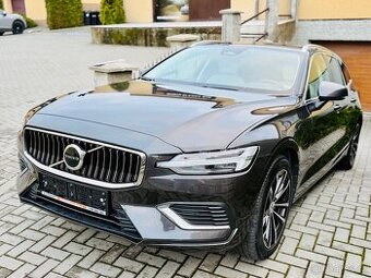 Volvo V60 T6 257kW Recharge 4x4 Koup.ČR,TAŽNÉ,2022,69tkm