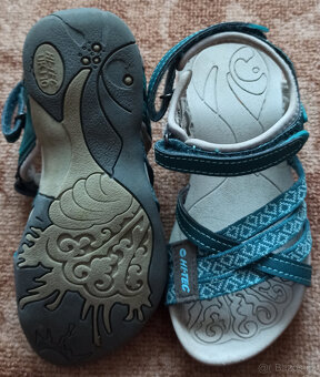 Sandálky dívčí Hi-tech vel. 29