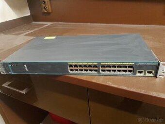 Switch Catalyst 2960 WS-C2960-24TT-L - 1