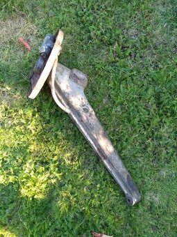 Zadní rameno Škoda Garde