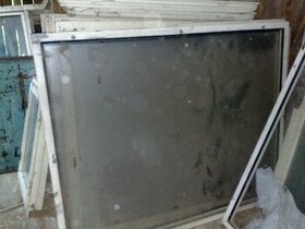 Použita dřevěná okna