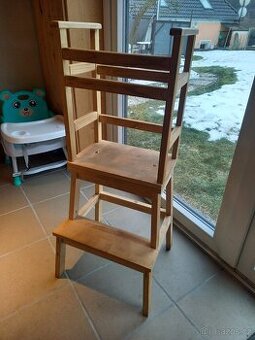 Učící věž z masivu