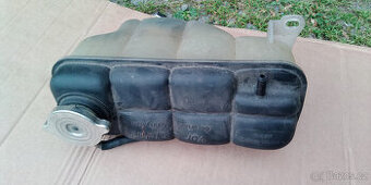 Expanzní nádobka Mercedes CLK200 (W208) 2.0i 100kW