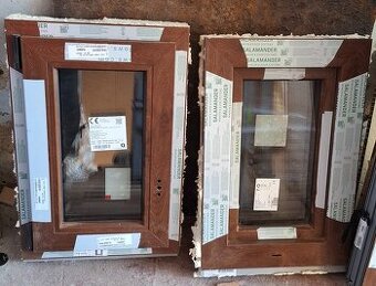 Okno Salamder BluEvolution 92 ořech/ořech