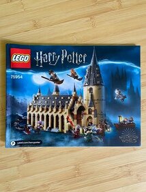 LEGO Harry Potter 75954 Bradavická Velká síň - 1