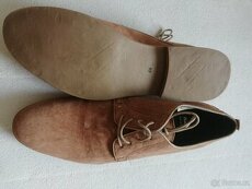 Nové nepoužité pánské boty Baťa vel.44