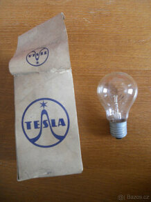 Stará funkční žárovka Tesla