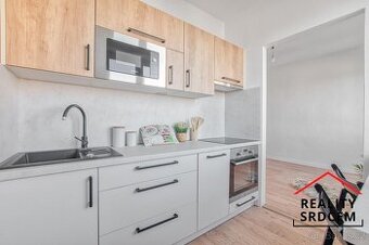 Pronájem bytu v os. vlast. o velikosti 3+1+lodžie/66m2 na ul
