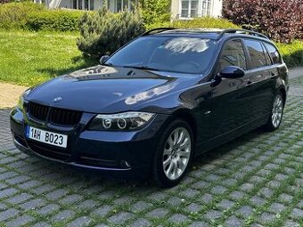 BMW E91 320i 110kW Kůže Navi Automat Panorama ALU R17