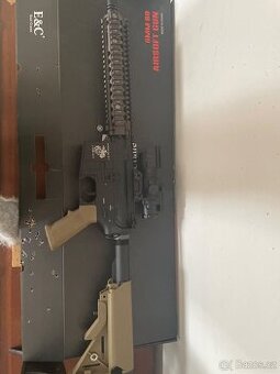 Airsoftová zbraň m4