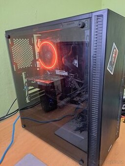 PC - GTX 1050 ti, Ryzen 7 2700, 16GB RAM