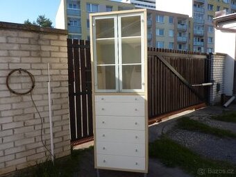 IKEA MAGIKER vitrina/úložná sestava se zásuvkami