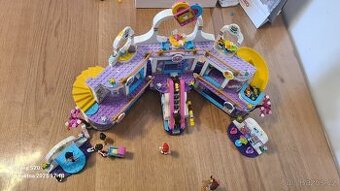 LEGO Friends 41450 Nákupní centrum v Heartlake