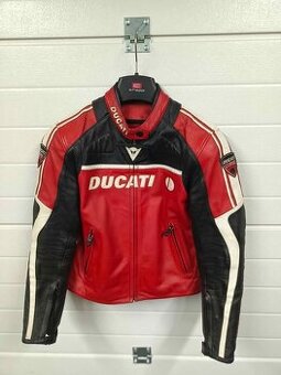 Dámská kožená bunda na motorku Ducati Dainese červená